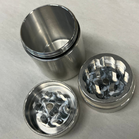 Space Case Grinder 2 Piece Standard with Storage