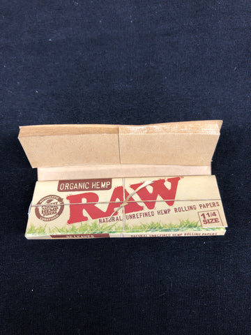 RAW Organic Connoisseur Pack (Papers/Tips, 1 1/4 Size)